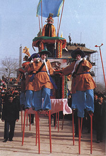 sh13.jpg (34883 字节)