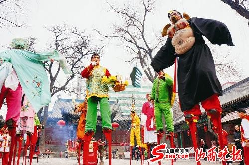 庙前高跷获中国社火艺术节金奖(图)
